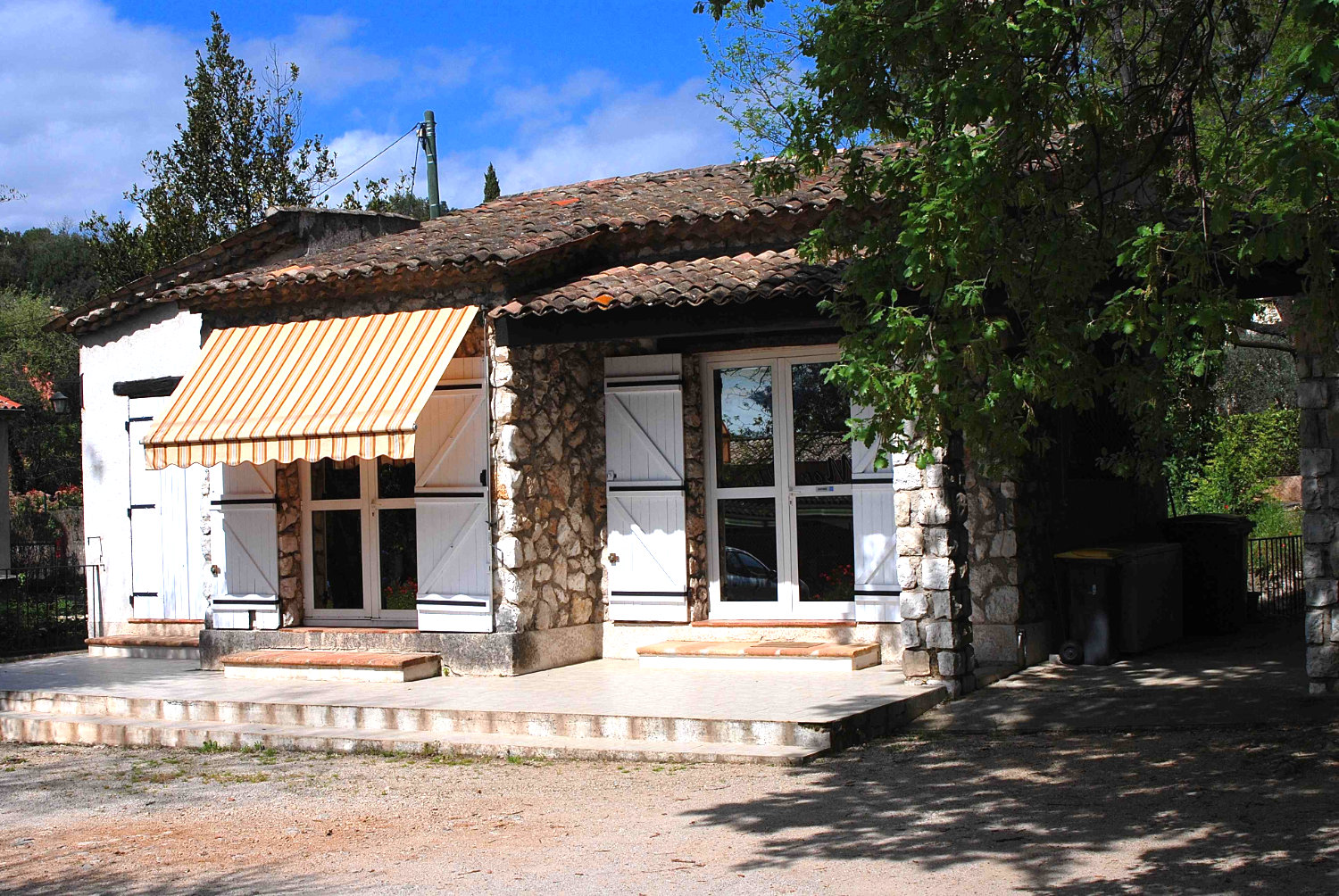 Vétérinaire du Colombier Roquefort les pins